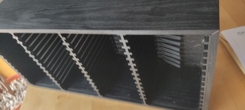 Suporte Cd/DVD de madeira