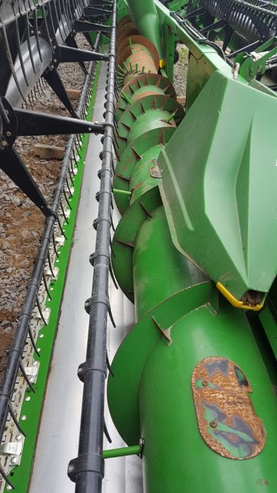 Жатка John Deer 915F Mega204-208