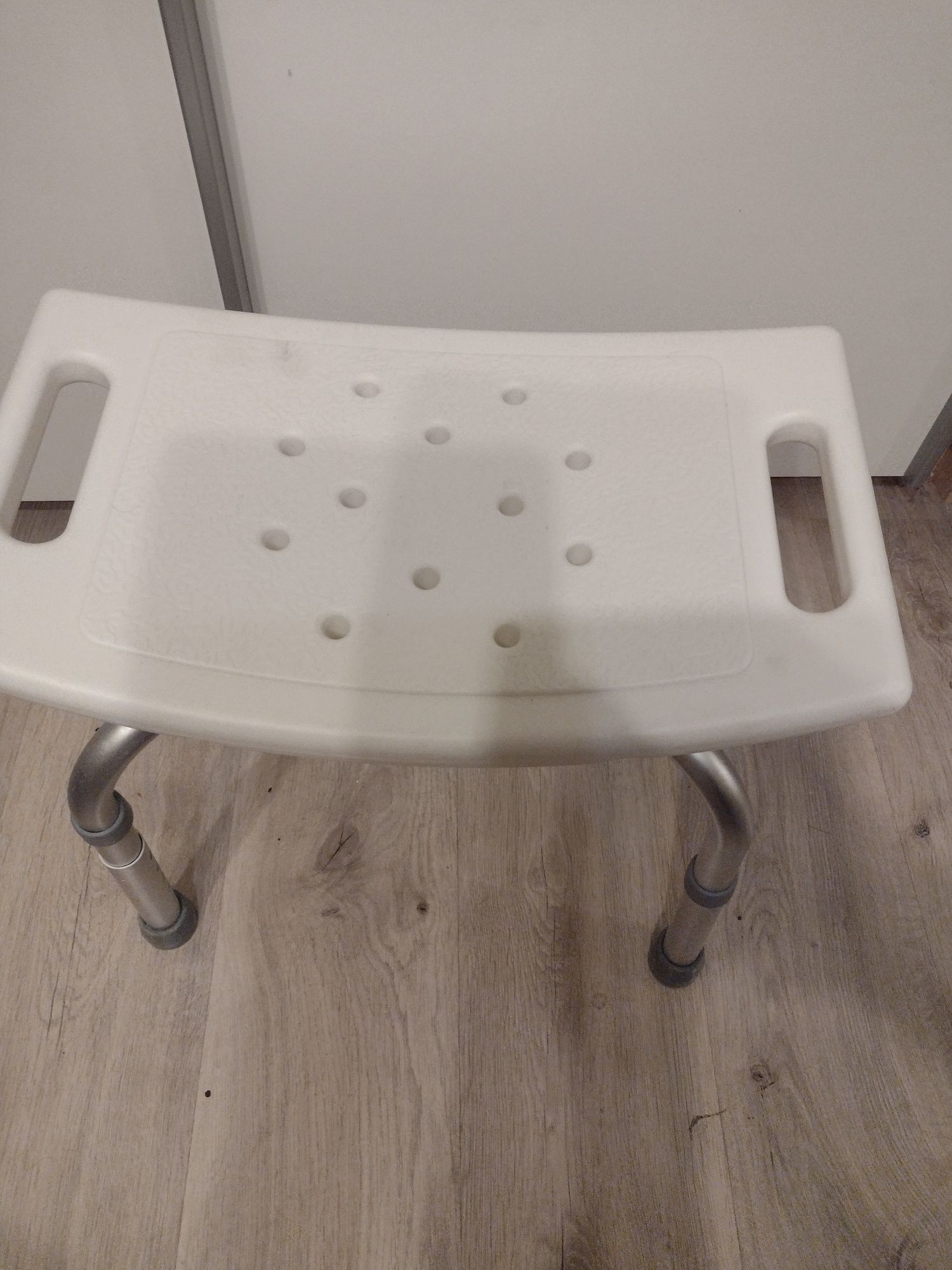 Krzesło prysznicowe