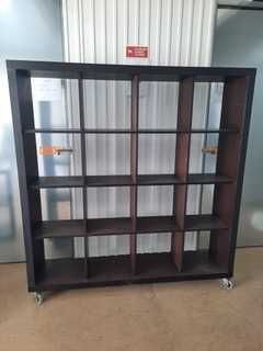 Conjunto de Mobiliário de escritório Altamira em madeira Wengué.