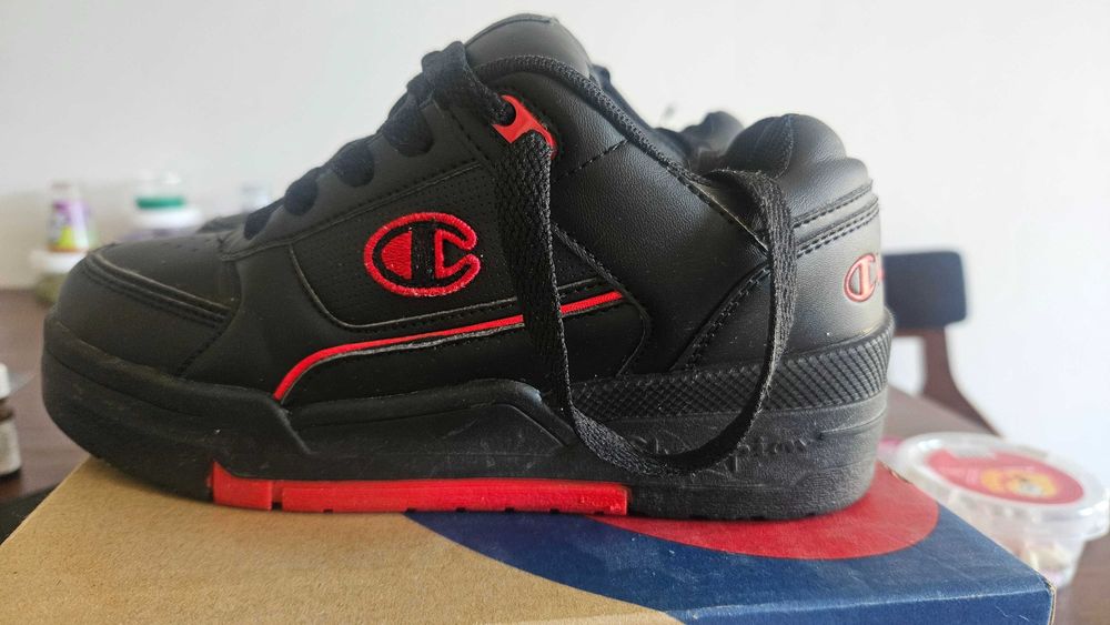 Buty Champion rozm.36 czarne