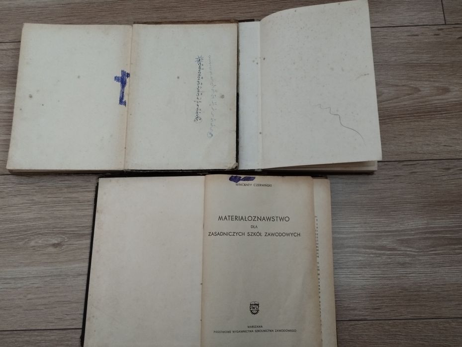 Stare podręczniki z lat 60/70 PWSZ-prl