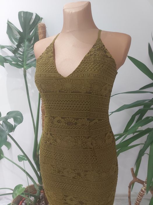 Sukienka midi na ramiączkach gruba tkana koronka H&M podszewka