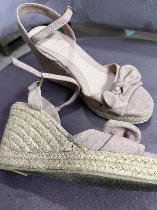 Sandálias Sfera (NOVAS)