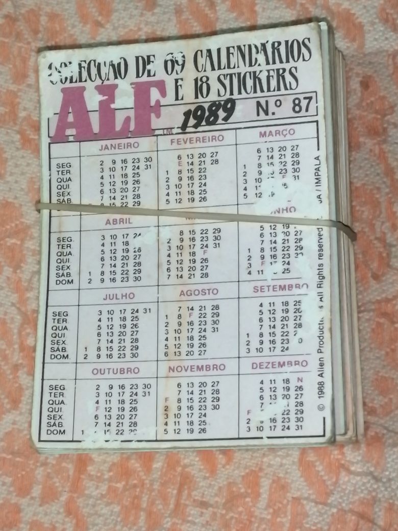 Colecção completa Alf 69 calendários e 18 stickers