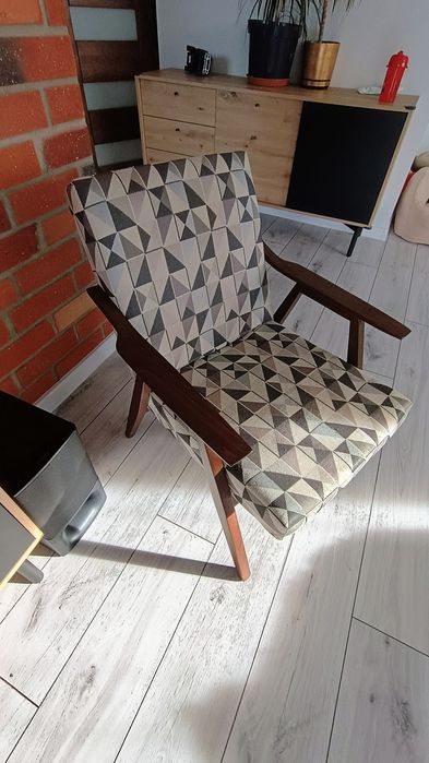 Fotel PRL TON Czechosłowackie lisek chierowski 366