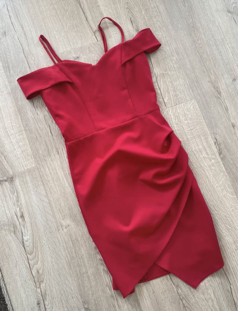 Czerwona sukienka mini asymetryczna  sylwester studniówka wesele 36 S