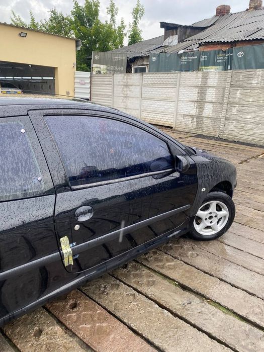 Продам пежо 206 рабочая лошадка