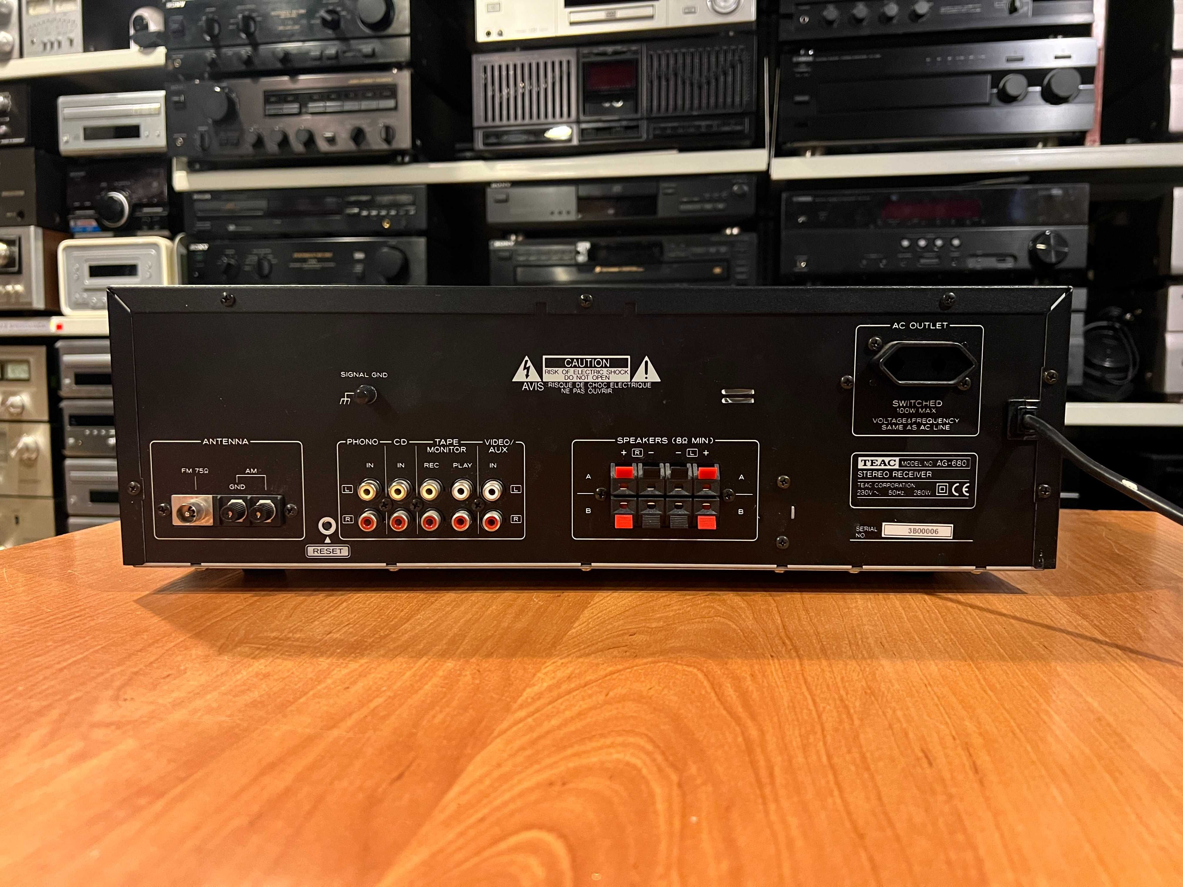 Amplituner TEAC AG-680