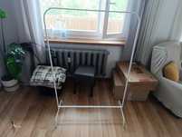 Wieszak stojak na ubrania MULIG IKEA