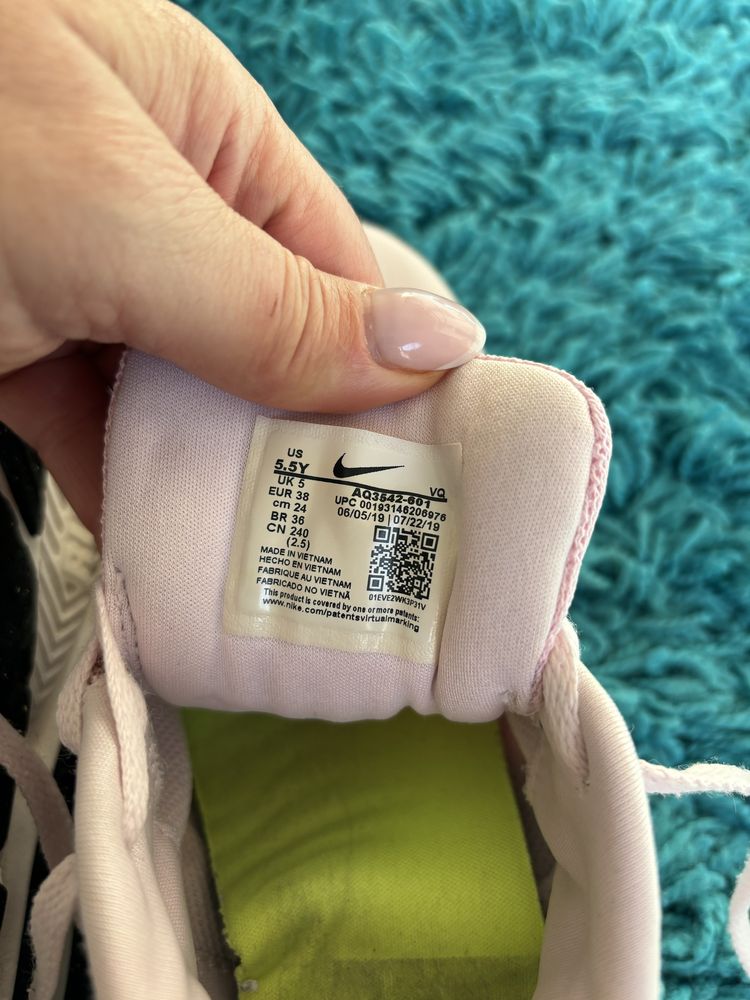 Pudrowy roz buty sportowe uniwersalne damskie lekkie