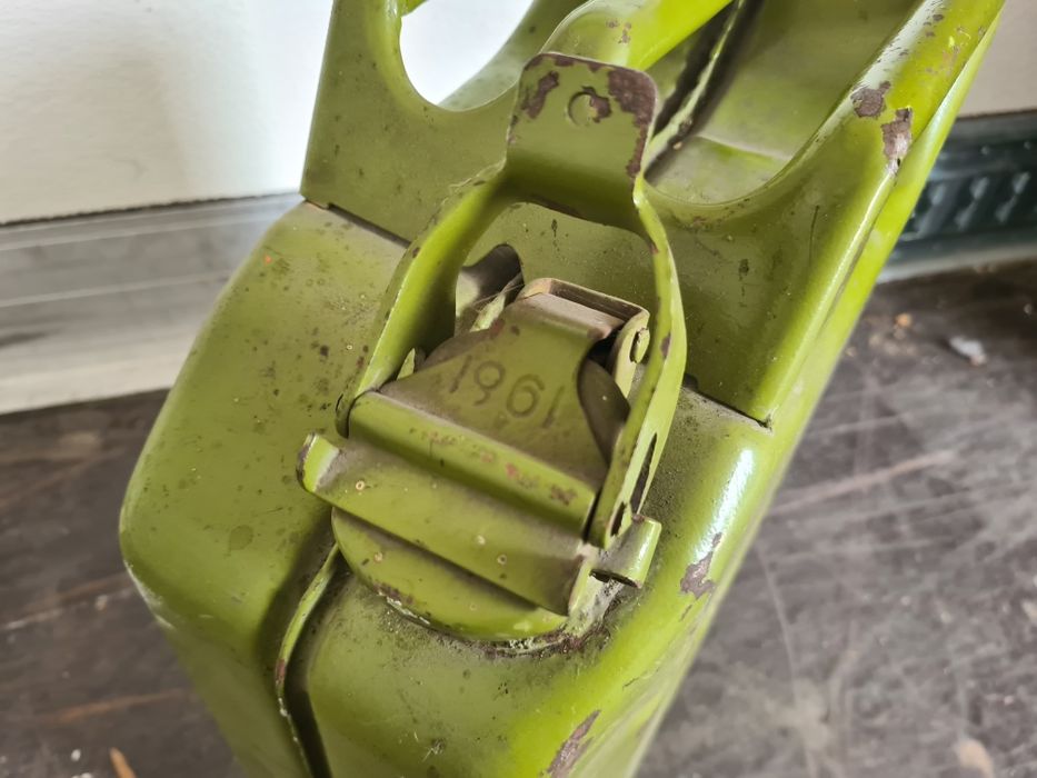 Kanister metalowy 20L i 5L