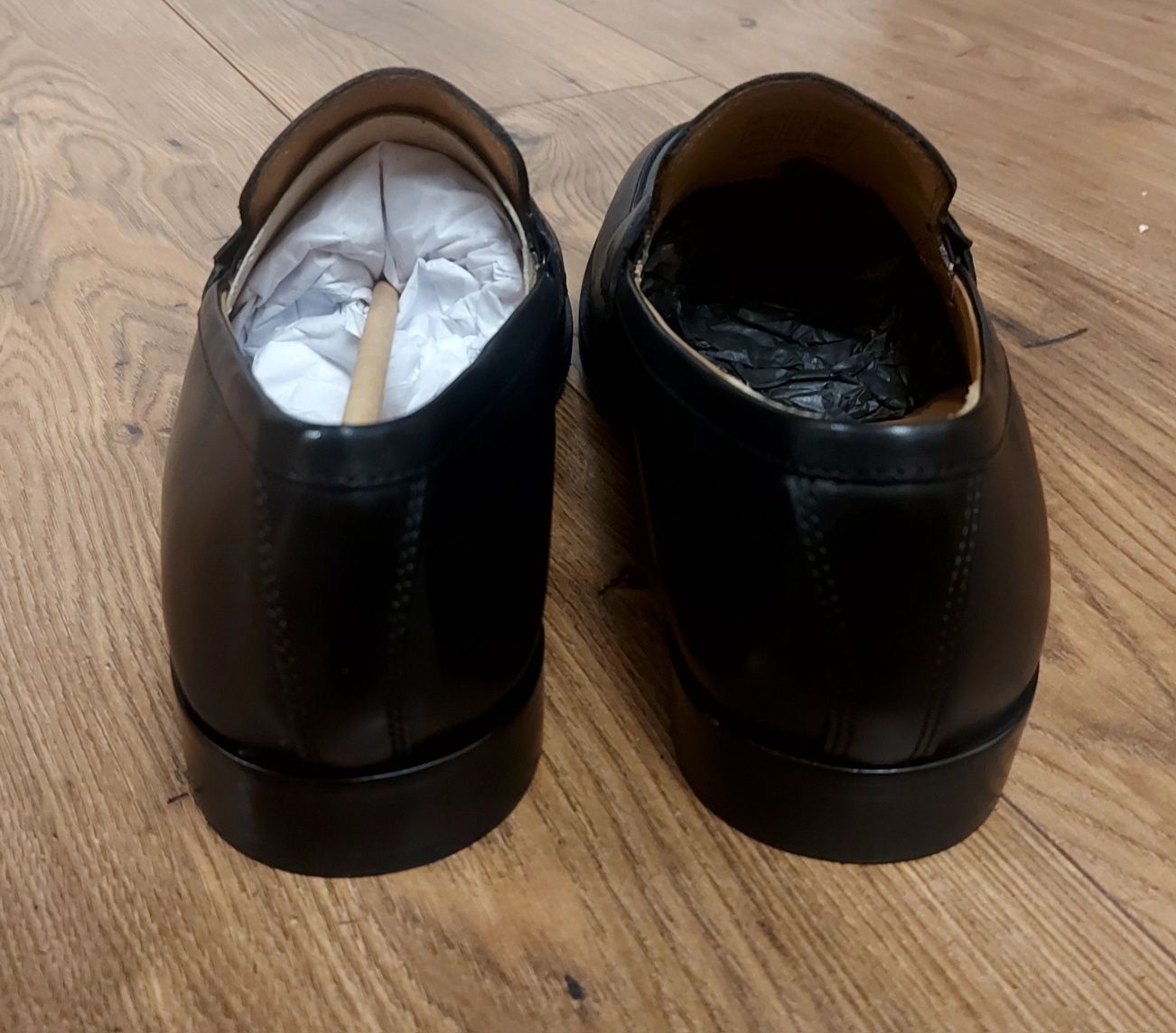 Mokasyny, loafersy marki Hugo Boss rozmiar 43
