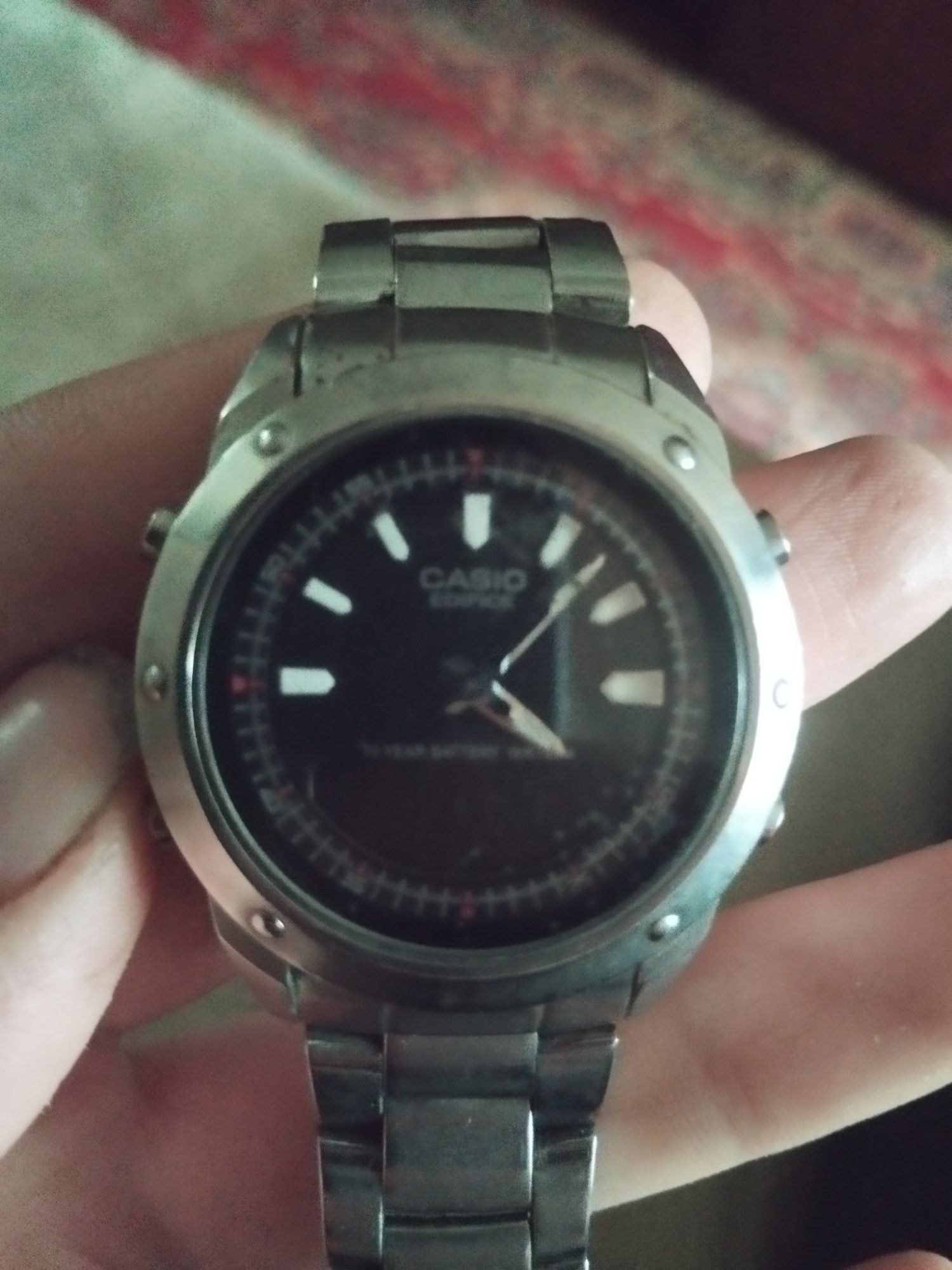 Продам часы Casio Edifice (оригинал) не работают