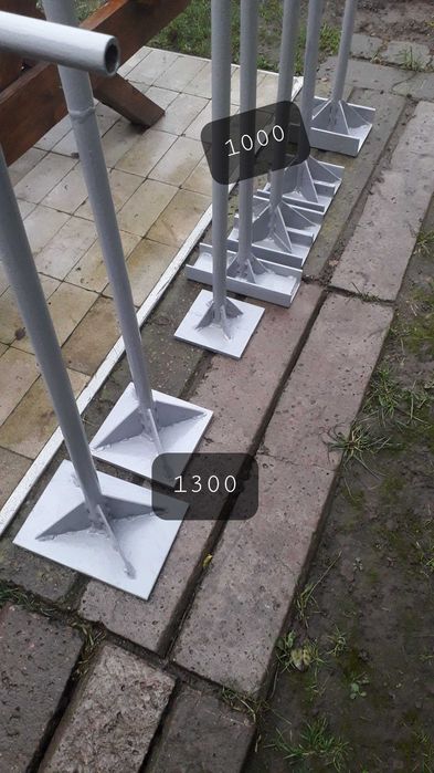 Ручна трамбовка для грунтів.