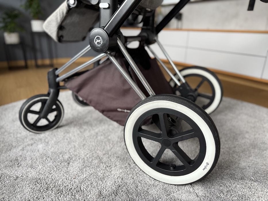Zestaw wózka Cybex Priam Koi – pełny komplet