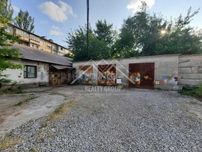 Продається складський комплекс 900 м² / виробнича база на Соцмісті