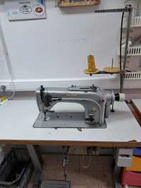 Máquina de costura industrial
