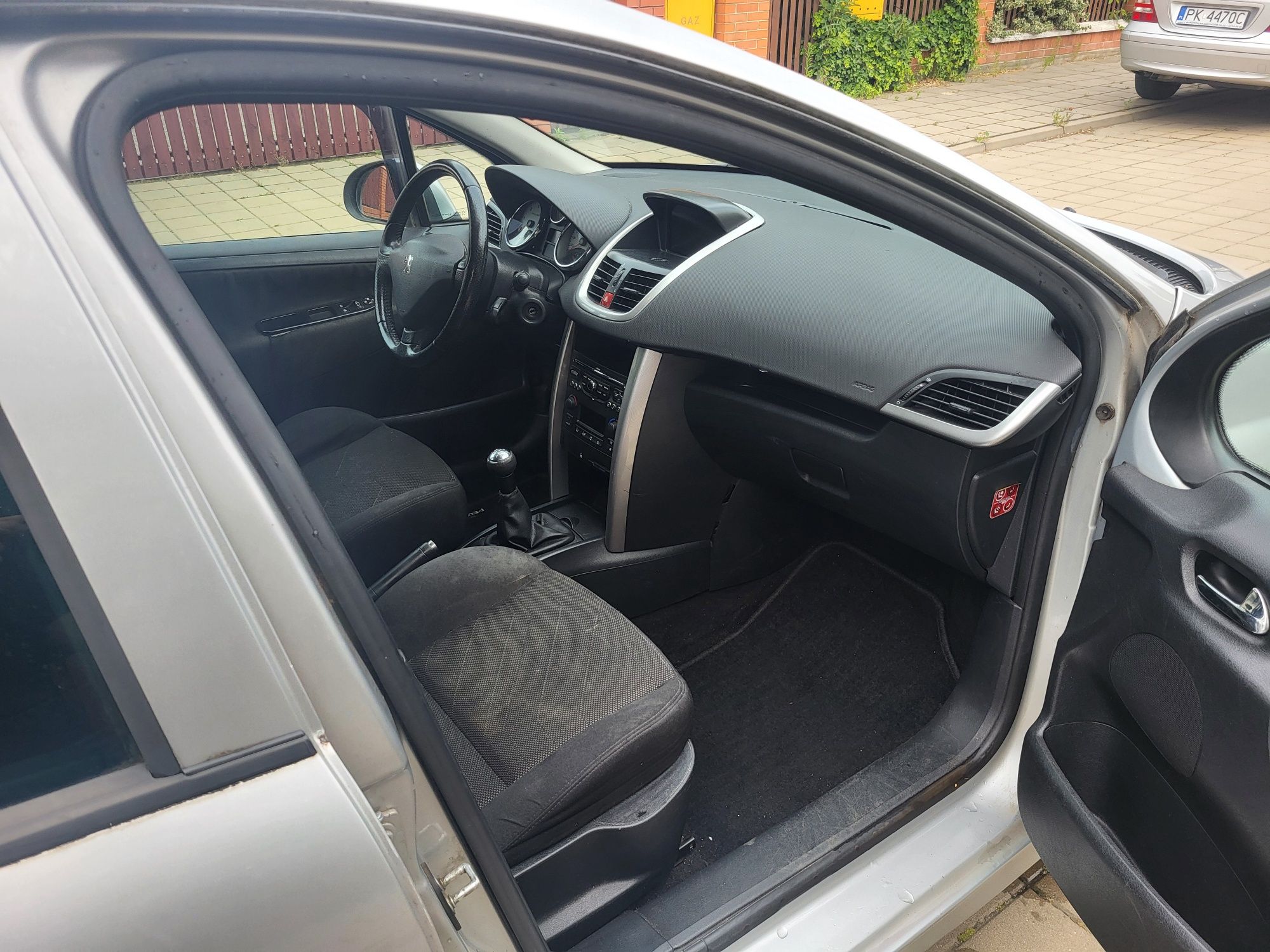 Peugeot 207SW 1.6 Hdi