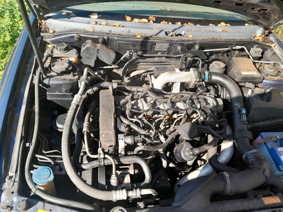 Silnik 1.9 cdi volvo v40