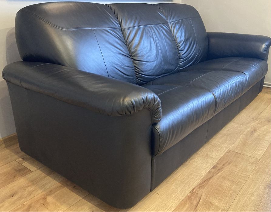 Sofa trzyosobowa ze skóry skórzana model Timsfors z sieci IKEA