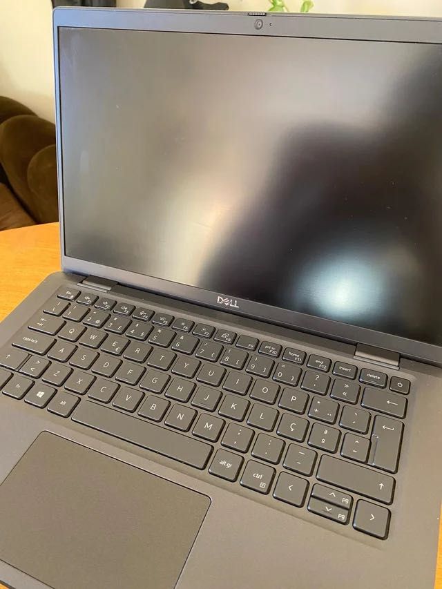Laptop Dell Latitude 7420