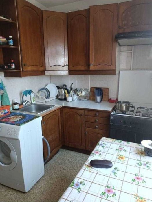 Продам 3-к квартиру, 7/9 эт, на ул. Краснова/Толбухина (922-503)