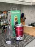 Nutribullet 900 vermelha