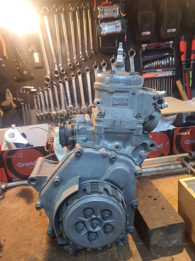 Motor yamaha tz 125 gp 4JT
