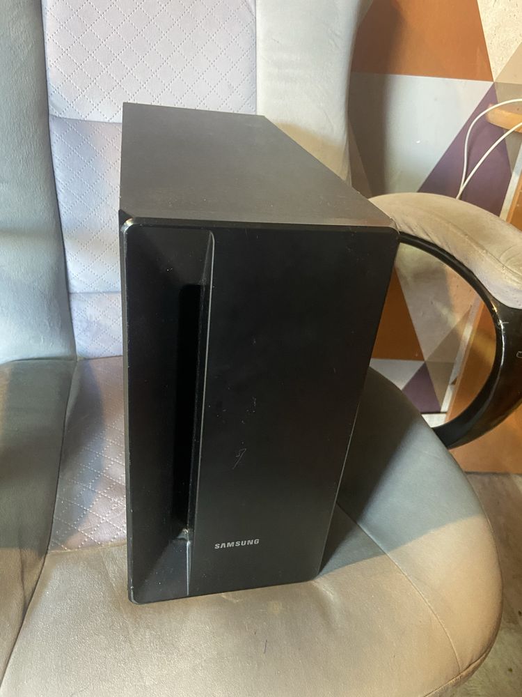 Subwoofer Tuba Samsung PS-WTHX25