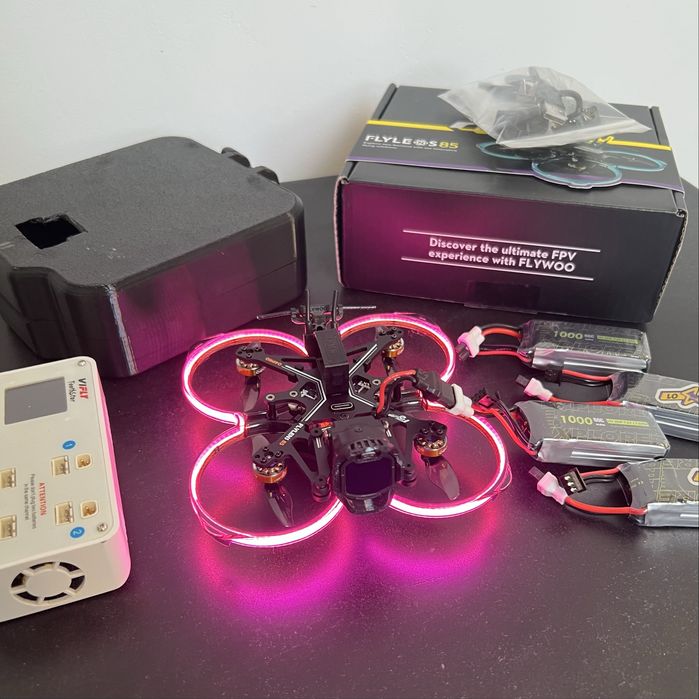 Dron fpv flywoo Flylens 85  ELRS 2.4G