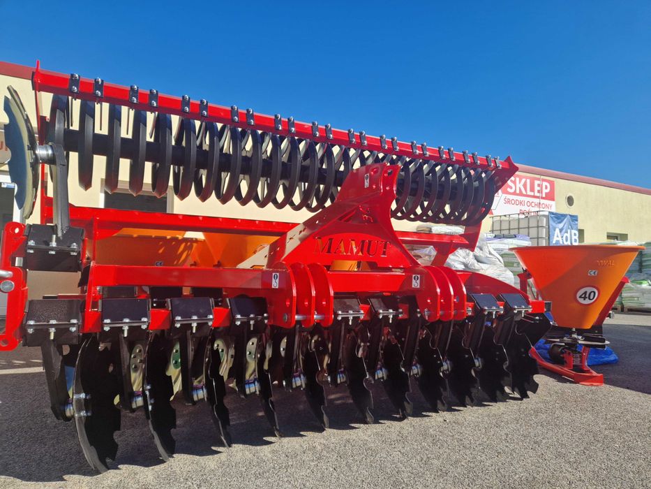 Brona talerzowa MAMUT 3,0 Daszek 560'