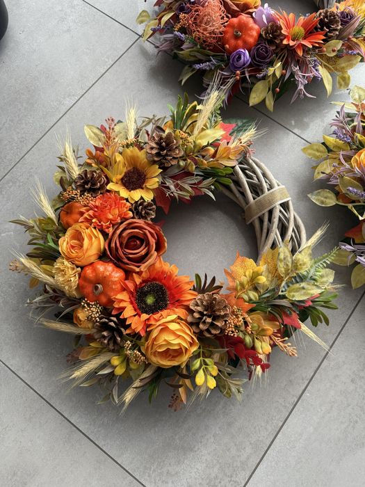 Jesienne dekoracje na drzwi