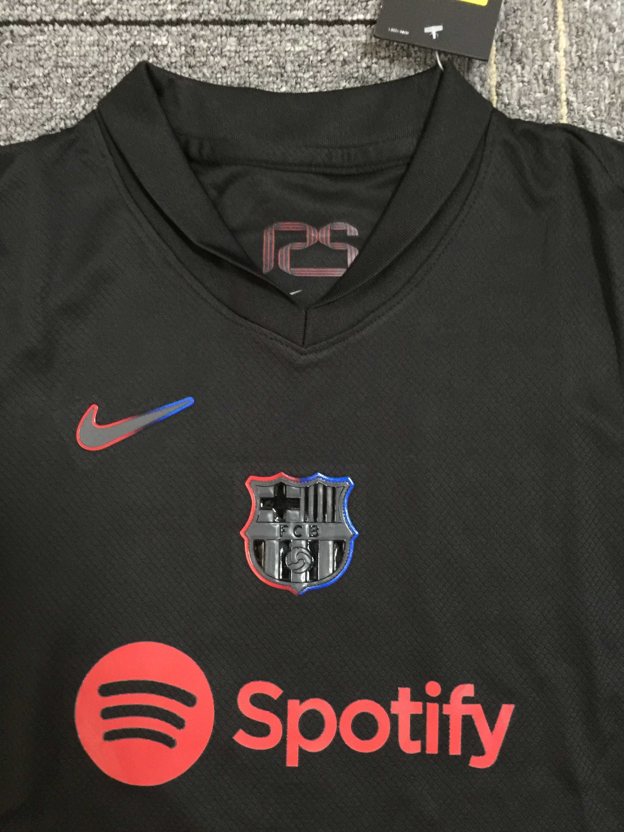 Odzież sportowa dla dzieci FC Barcelona #9 Robert Lewandowski R26