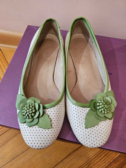 Балетки літні в дуже хорошому стані