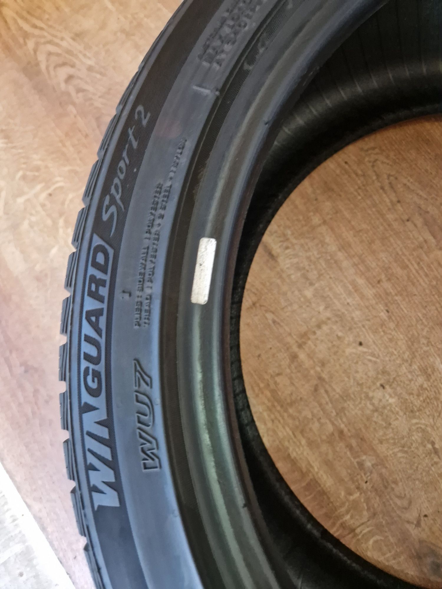 Nexen зима R18 245/40 2021 рік Чехія 2шт