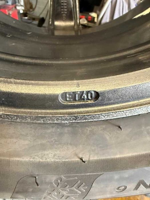 Michelin zimowe z alufelgami w komplecie