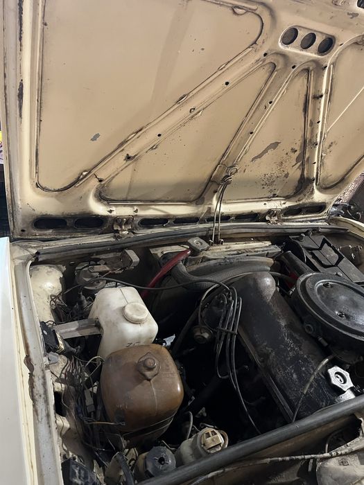 Продам ваз 2101, с гаражным хронением, в хорошем состоянии!