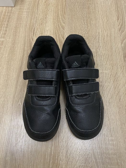 Adidas кросівки кроси кроссовки