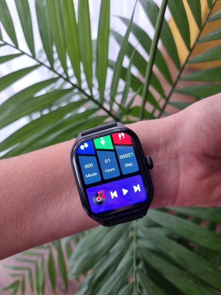 Smartwatch czarny