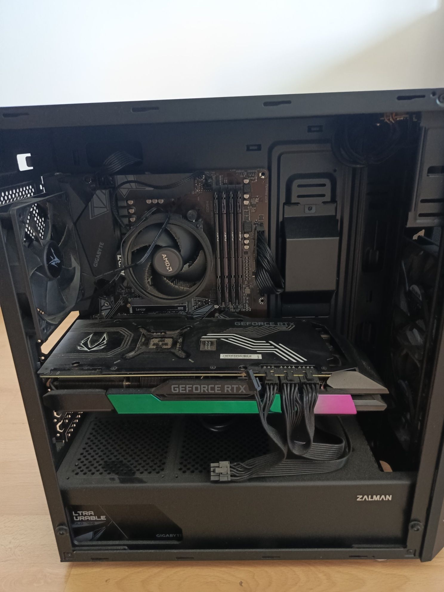 Komputer Gamingowy Ryzen 5 5600X RTX 3070ti 32GB DDR4 3600mhz 1tb m.2