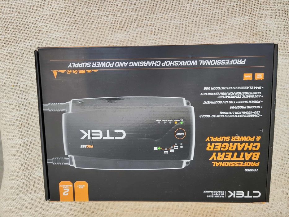 Prostownik CTEK PRO25S 12V 25A – Profesjonalna ładowarka do akumulator