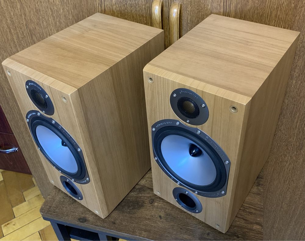 Акустична система Monitor Audio Bronze BR2