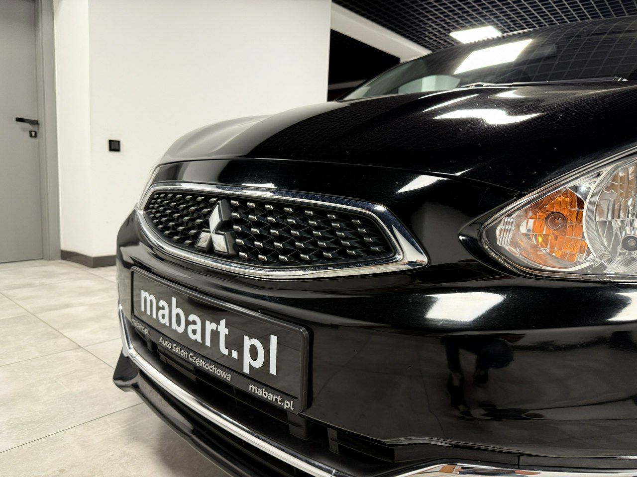 Mitsubishi Space Star 1.0 71KM * INFORM PLUS * Klima * USB * Nowe opony * 2 kluczyki