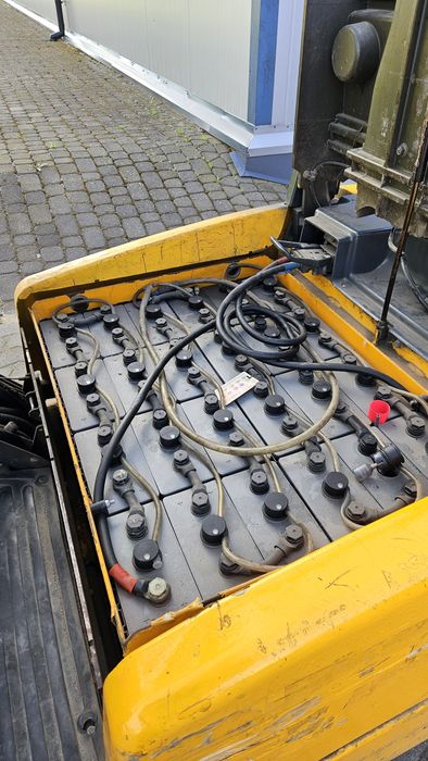 Wózek Widłowy Jungheinrich EFG 216K triplex Przesuw boczny elektryczny