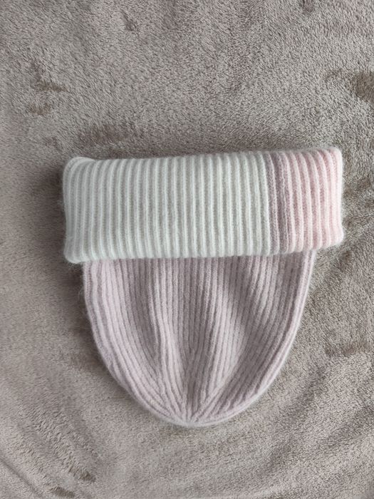 Зимова шапка, жіноча