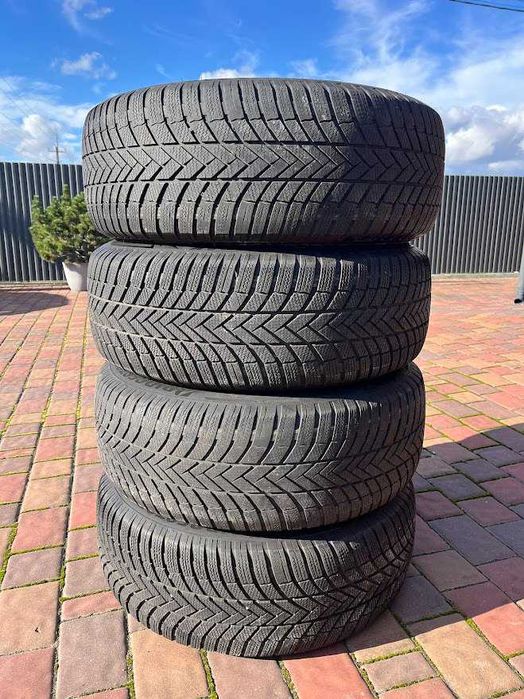 Диски + Шини R19 Ауді Е-Трон (Audi E-Tron) Зима