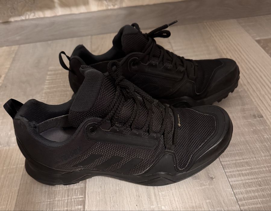 Кросівки чоловічі Adidas Terrex на Gore-tex