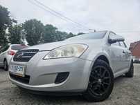Kia Ceed 1.4 benzyna // klimatzuacja //  hak // Zamiana