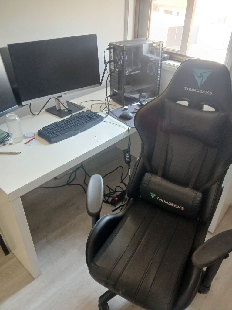 PC gaming semi novo